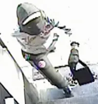 Großes Bild von Großes Bild von Großes Bild von VIDEO - Vol à main armée dans un Ladbrokes à Laeken